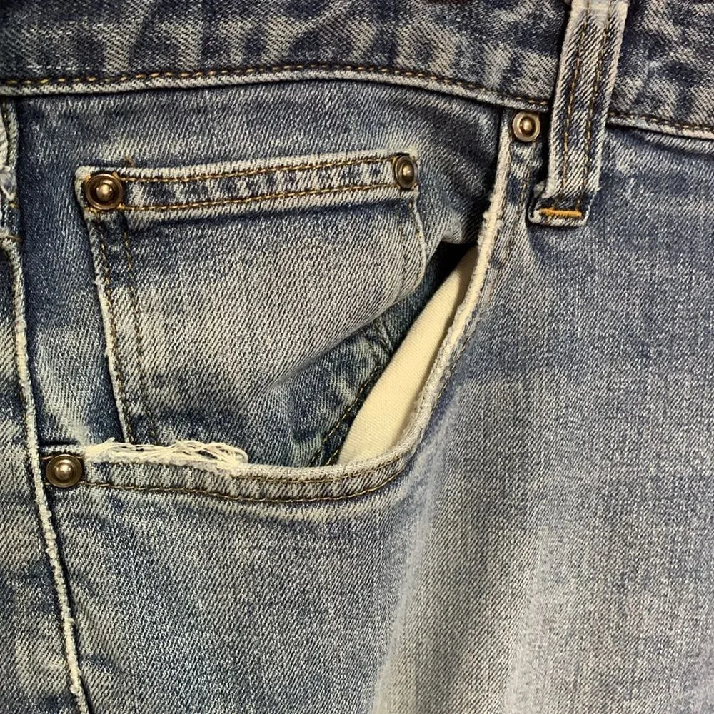 Carhartt Men's Blue Denim Ripped Relaxed-Fit Straight Leg Jeans Size 38 X 30
